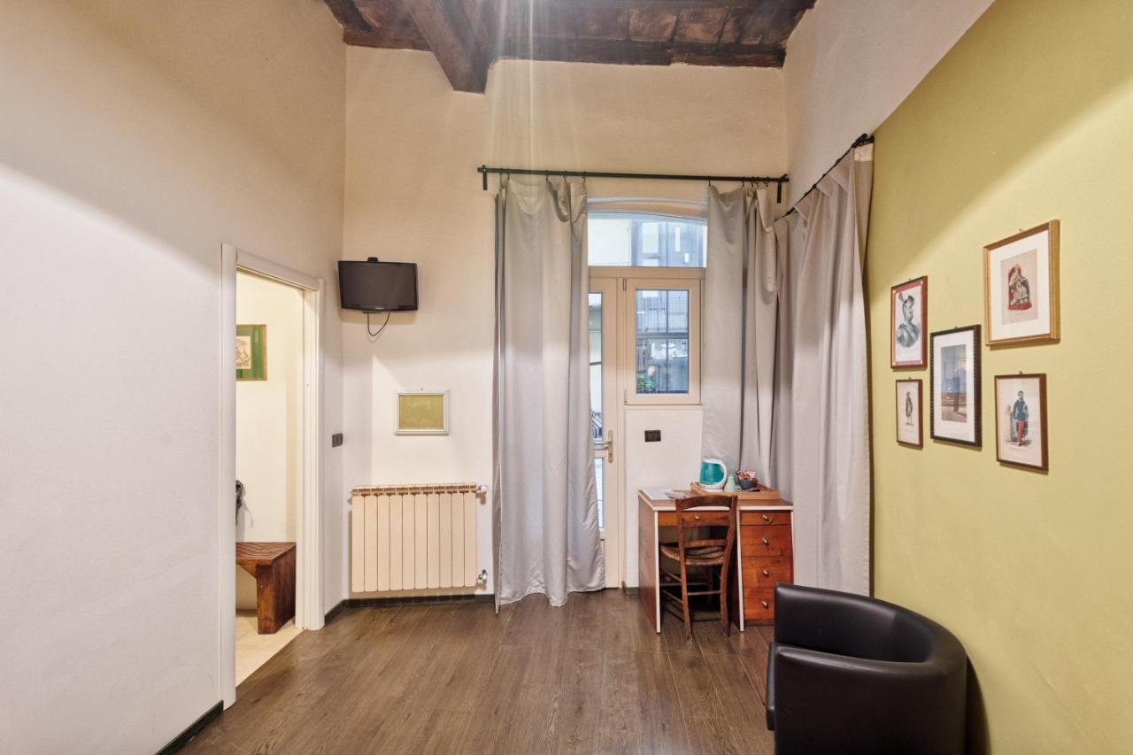 Le Petit Coeur De La Ville Turin Bagian luar foto